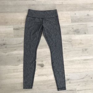 Lululemon textured leggings